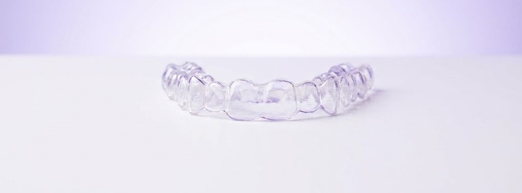 المثبت الشفاف